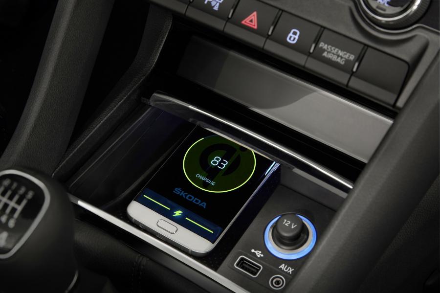Детали интерьера Skoda Kodiaq 2016 года  (WW) (фото 31 из 119)